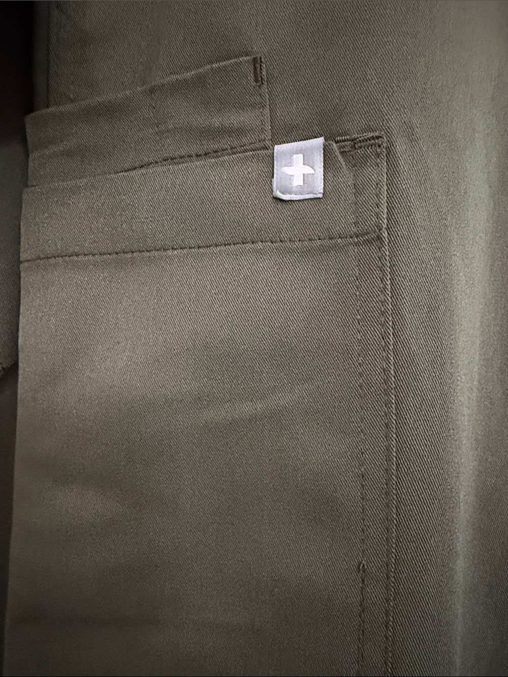 Figs Olive Green Straight Leg Scrub Set - Women's - Picture 8 of 12